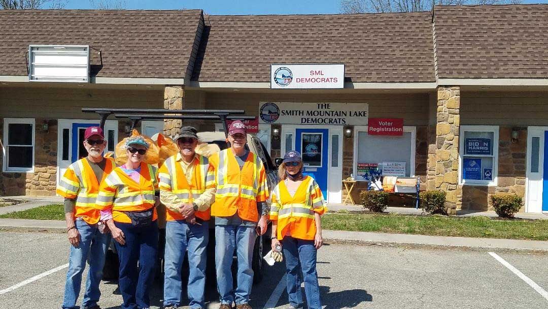 SML Democrats remove 13 pounds of litter